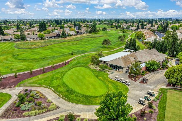 424 Roan Ct, Roseville, CA 95747