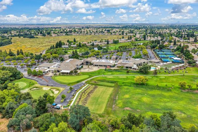 424 Roan Ct, Roseville, CA 95747