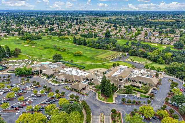 424 Roan Ct, Roseville, CA 95747