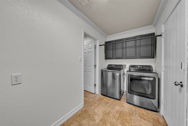 213 King Arthur Drive, Weatherford, TX 76086