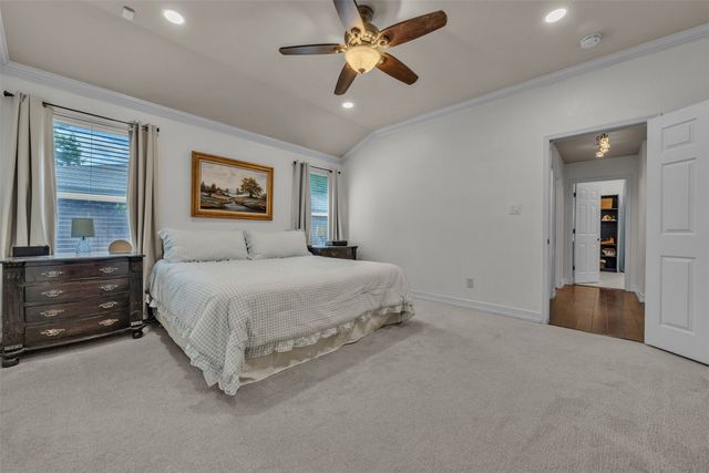 213 King Arthur Drive, Weatherford, TX 76086