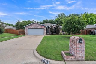 213 King Arthur Drive, Weatherford, TX 76086