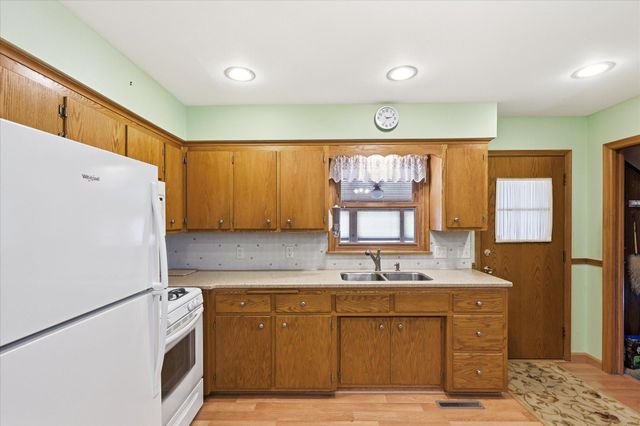 2126 Forest Drive NE, Columbia Heights, MN 55421