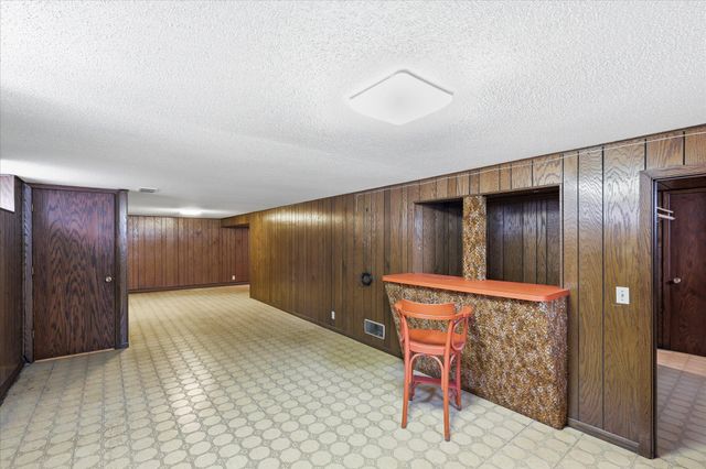 2126 Forest Drive NE, Columbia Heights, MN 55421
