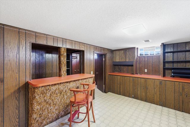 2126 Forest Drive NE, Columbia Heights, MN 55421