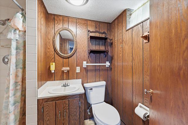 2126 Forest Drive NE, Columbia Heights, MN 55421