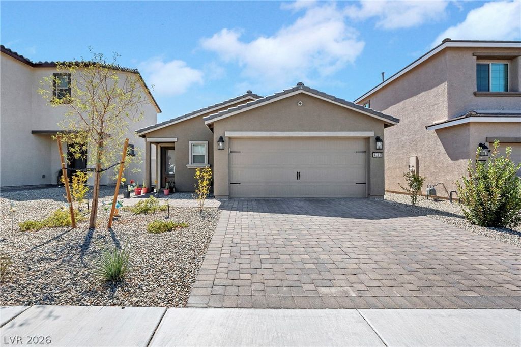 4215 Gold Desert Street, North Las Vegas, NV 89032 — photo 2