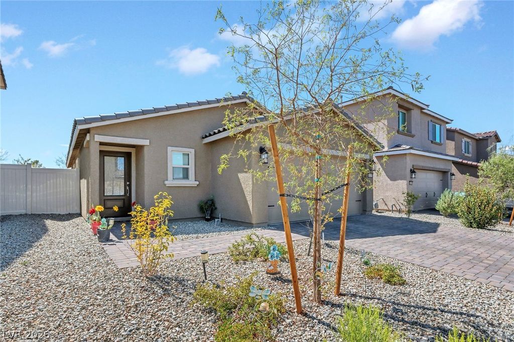 4215 Gold Desert Street, North Las Vegas, NV 89032 — photo 4