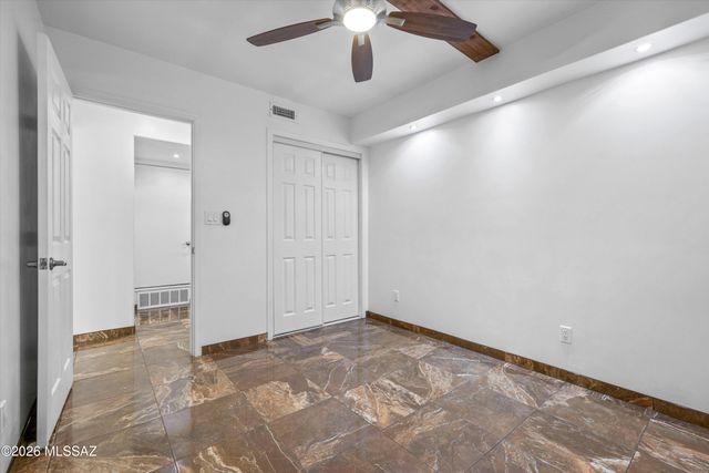 3940 E Timrod St Unit 118, Tucson, AZ 85711