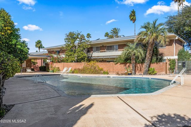 3940 E Timrod St Unit 118, Tucson, AZ 85711