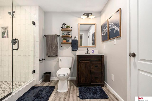 17020 Erskine Street, Omaha, NE 68116