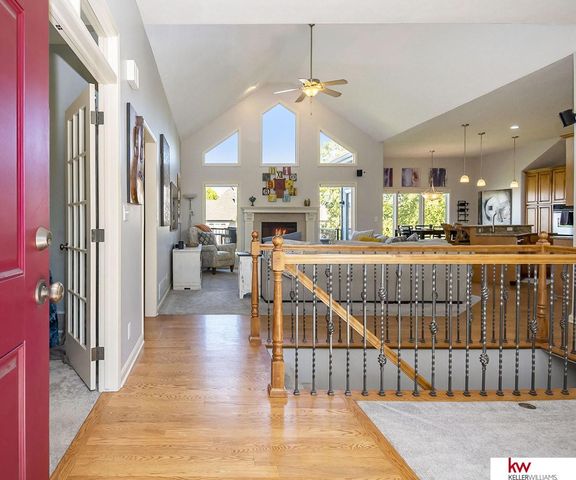 17020 Erskine Street, Omaha, NE 68116