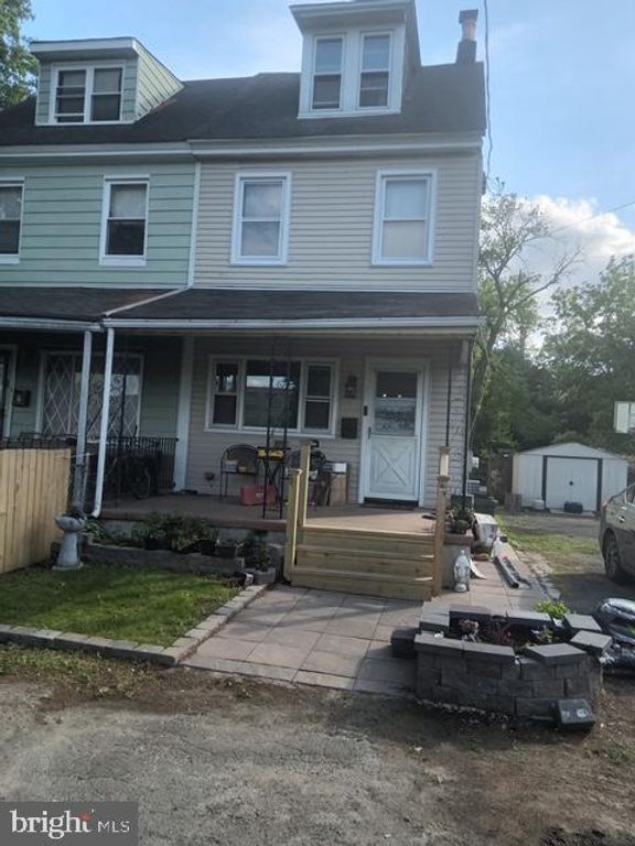 8-00 BLAKISTON LN, Philadelphia, PA 19136