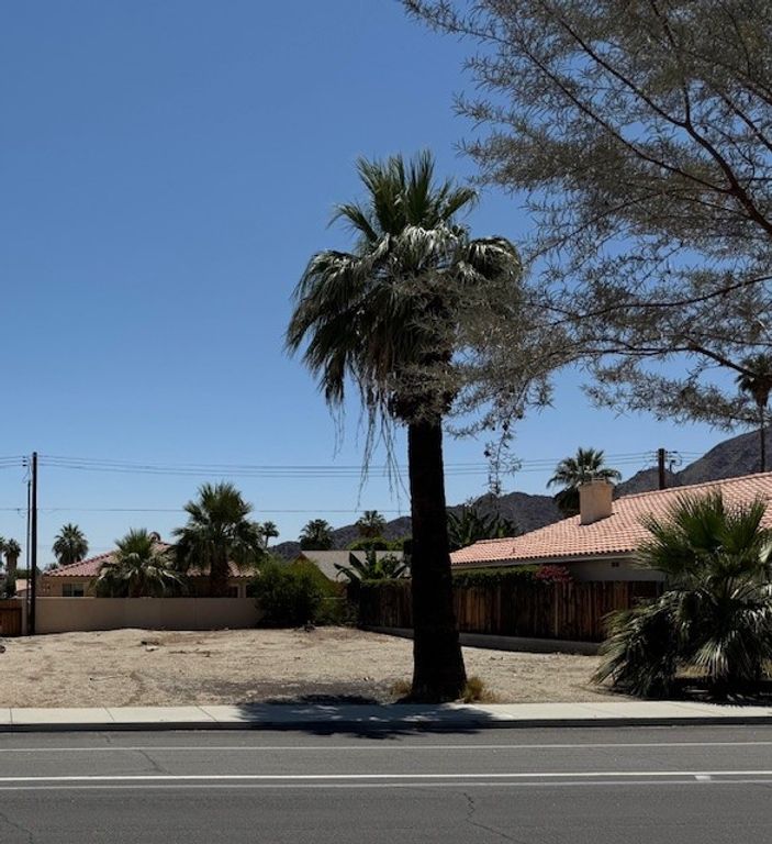 Image 1 of property listing at 0 NE EISENHOWER Drive, La Quinta, CA 92553