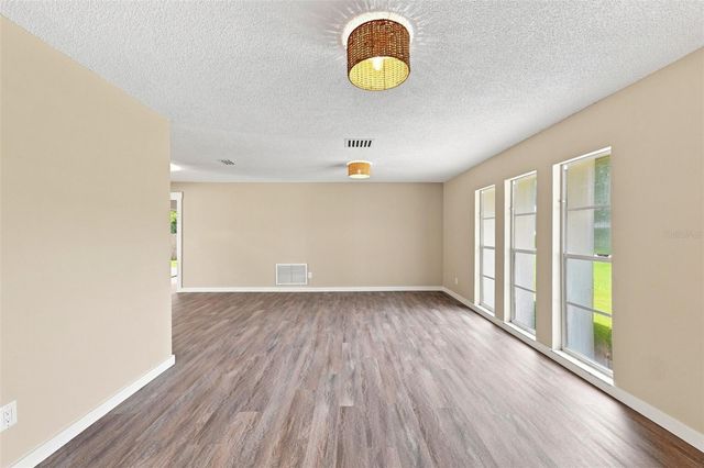 6622 GLENCOE DRIVE, Temple Terrace, FL 33617
