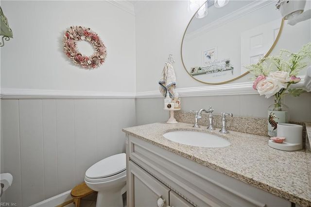 100 James Landing RD, Newport News, VA 23606