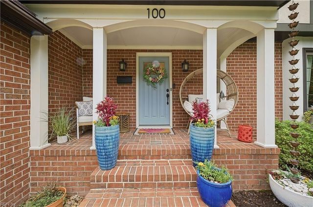 100 James Landing RD, Newport News, VA 23606