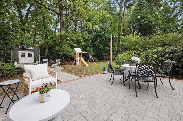 100 James Landing RD, Newport News, VA 23606