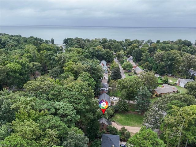 100 James Landing RD, Newport News, VA 23606