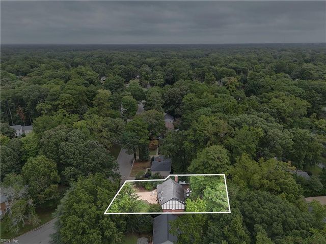 100 James Landing RD, Newport News, VA 23606