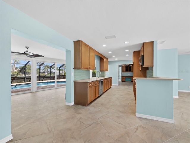 741 OLD COMPASS ROAD, Longboat Key, FL 34228