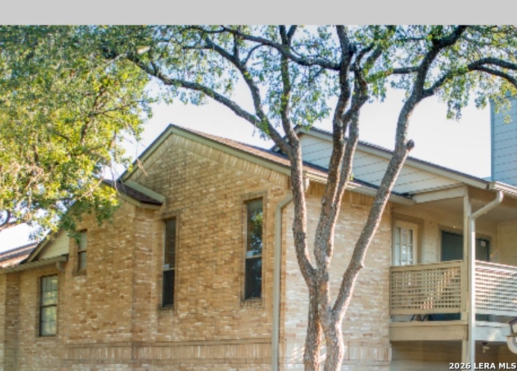 12446 Starcrest Dr Apt 404, San Antonio, TX 78216
