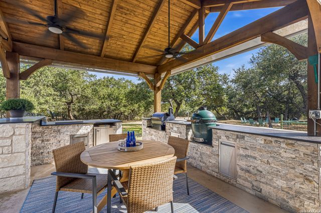 789 LOST CREEK DR, Bulverde, TX 78163
