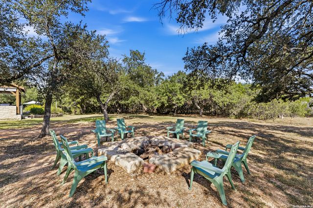 789 LOST CREEK DR, Bulverde, TX 78163
