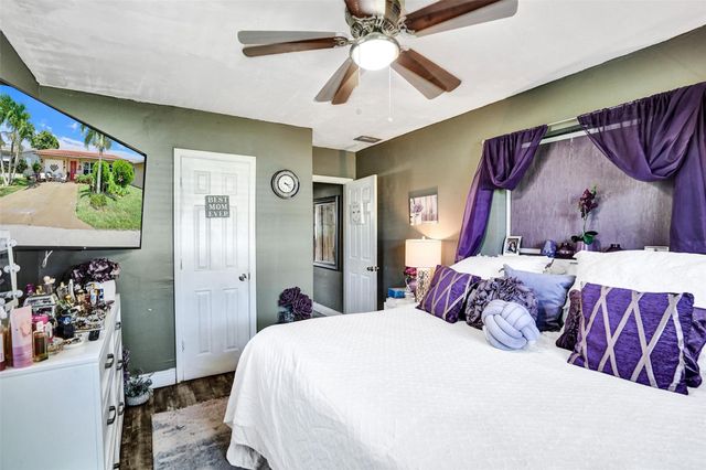 4508 NW 43rd Ter, Tamarac, FL 33319