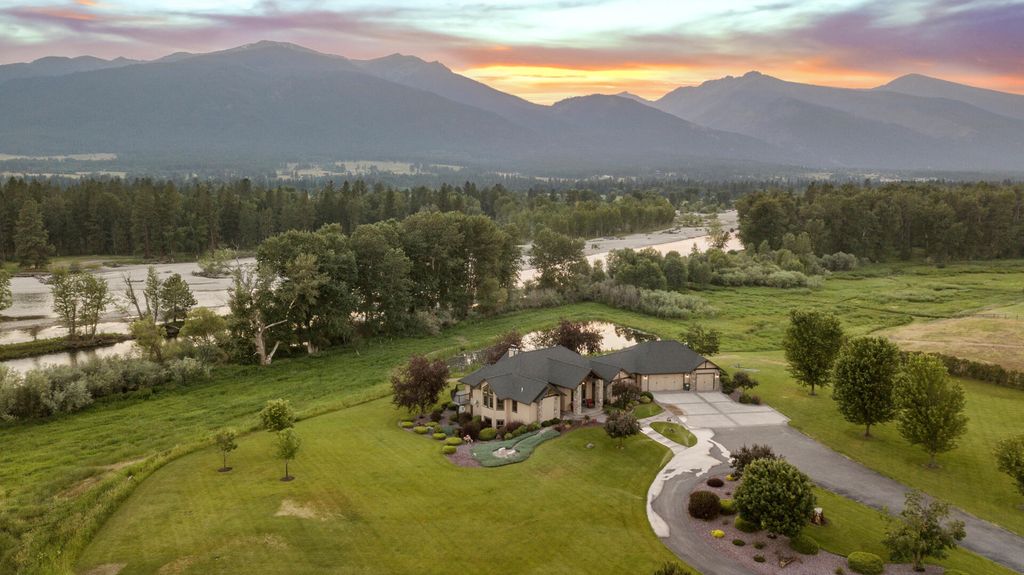 3707 Eastside Hwy, Stevensville, MT 59870 photo 2