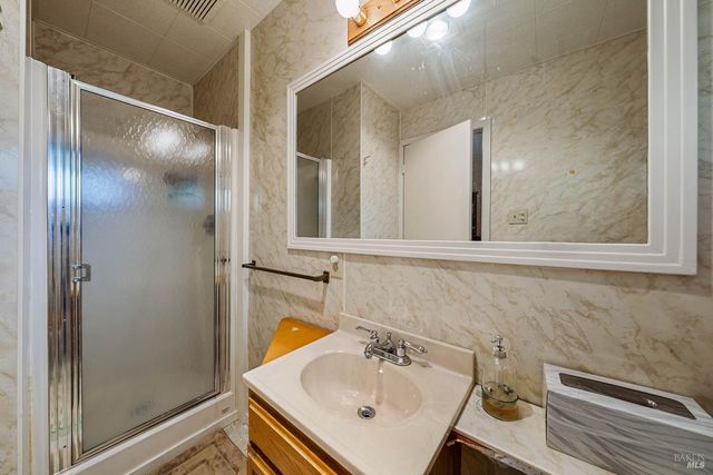 14051-14043 Lakeshore Dr #5 & 6, Clearlake, CA 95422