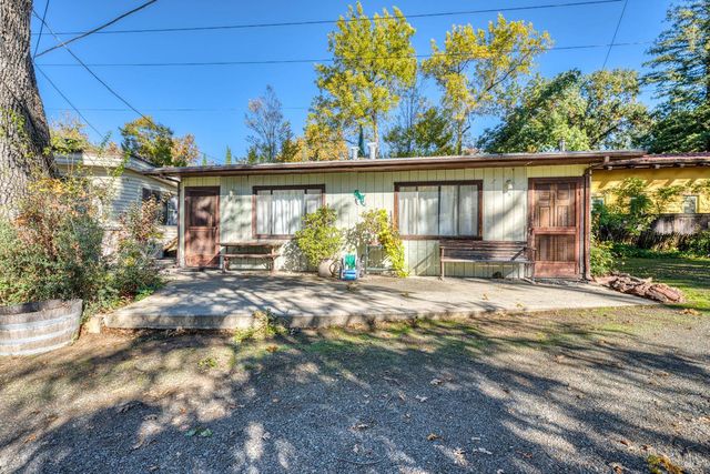 14051-14043 Lakeshore Dr #5 & 6, Clearlake, CA 95422