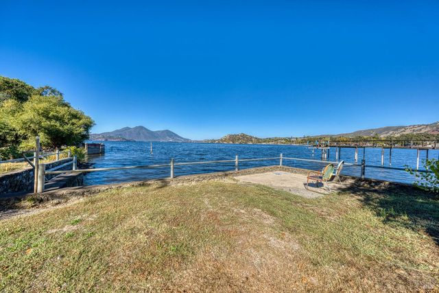 14051-14043 Lakeshore Dr #5 & 6, Clearlake, CA 95422