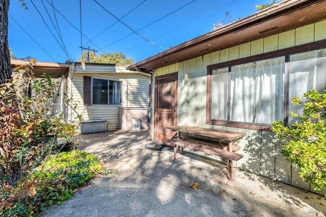 14051-14043 Lakeshore Dr #5 & 6, Clearlake, CA 95422