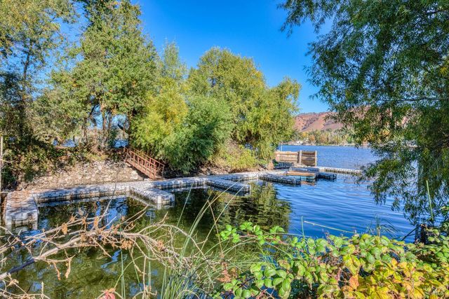 14051-14043 Lakeshore Dr #5 & 6, Clearlake, CA 95422