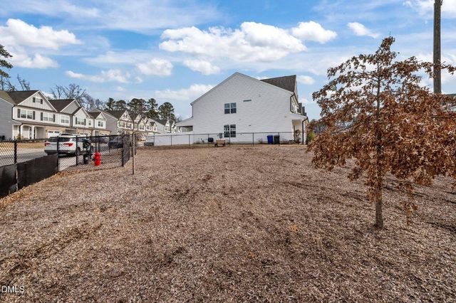 307 Marbella Grove Court 18, Durham, NC 27713