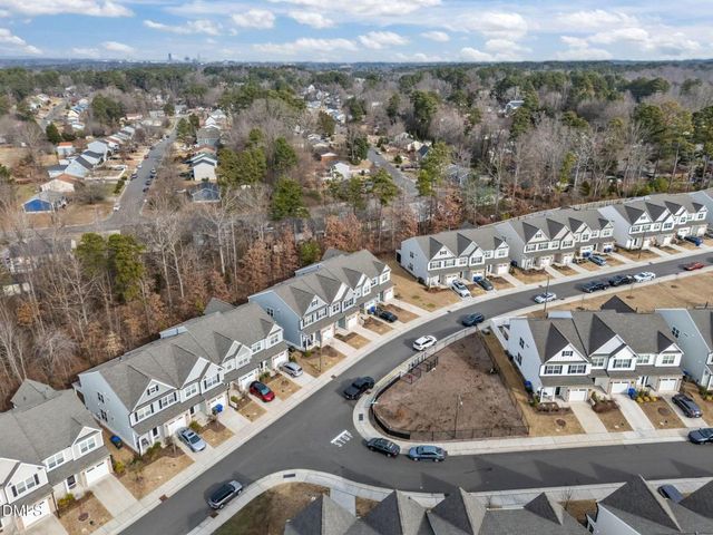 307 Marbella Grove Court 18, Durham, NC 27713
