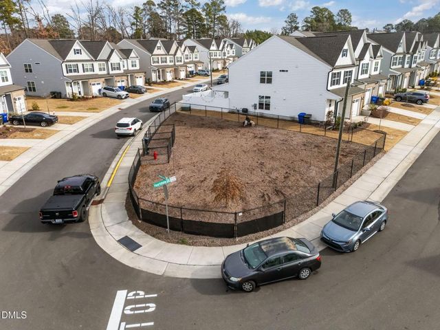 307 Marbella Grove Court 18, Durham, NC 27713