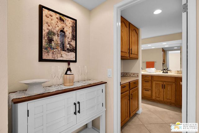 1050 E Ramon Road 84, Palm Springs, CA 92264