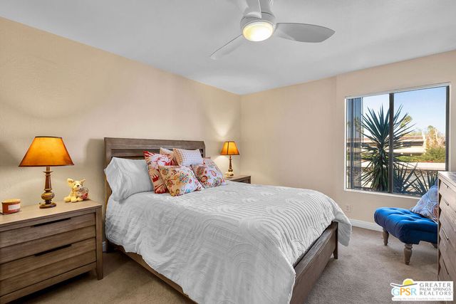 1050 E Ramon Road 84, Palm Springs, CA 92264