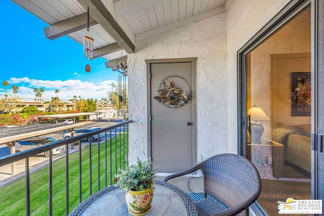 1050 E Ramon Road 84, Palm Springs, CA 92264