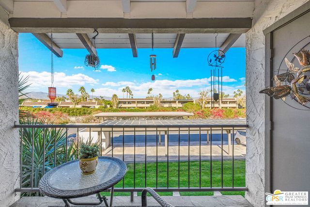 1050 E Ramon Road 84, Palm Springs, CA 92264