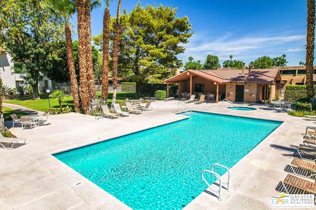 1050 E Ramon Road 84, Palm Springs, CA 92264