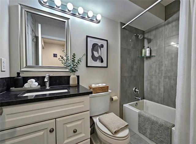 951 Lyons Road 6102, Coconut Creek, FL 33063