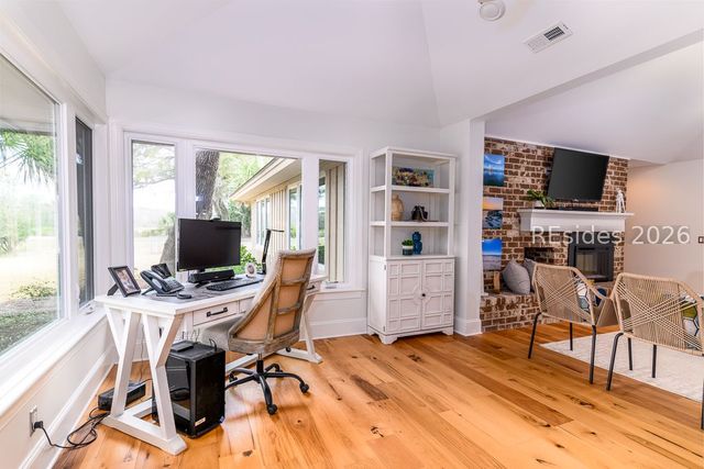 3 Oak Creek Dr, Hilton Head Island, SC 29928