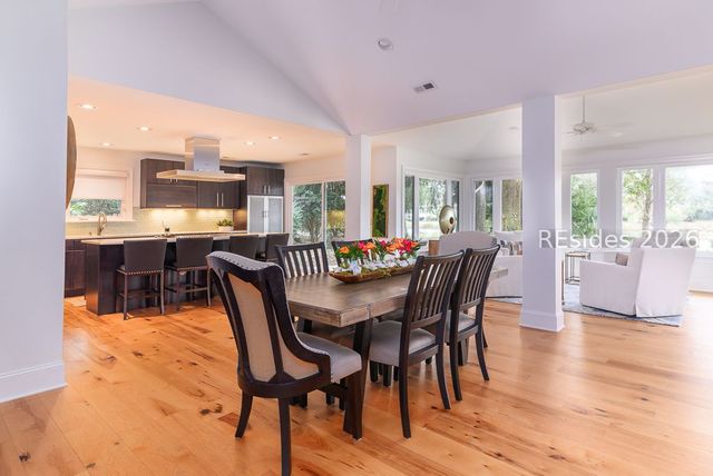 3 Oak Creek Dr, Hilton Head Island, SC 29928