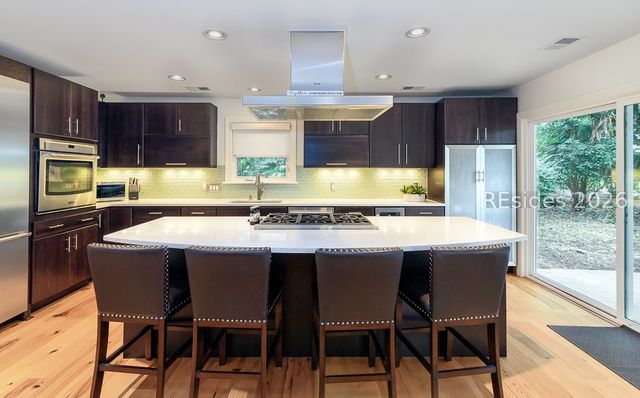 3 Oak Creek Dr, Hilton Head Island, SC 29928