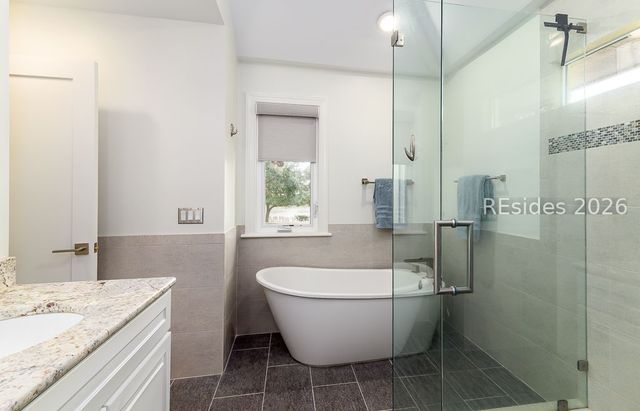 3 Oak Creek Dr, Hilton Head Island, SC 29928