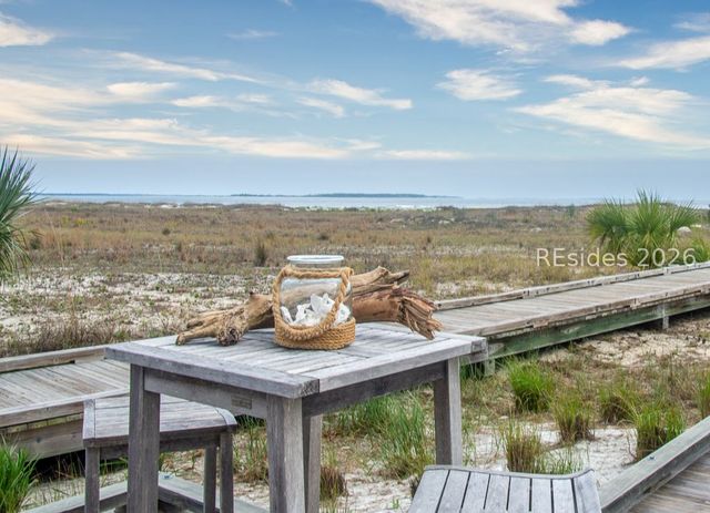 3 Oak Creek Dr, Hilton Head Island, SC 29928