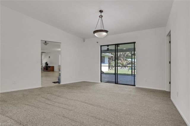 760 1st ST NW, Naples, FL 34120